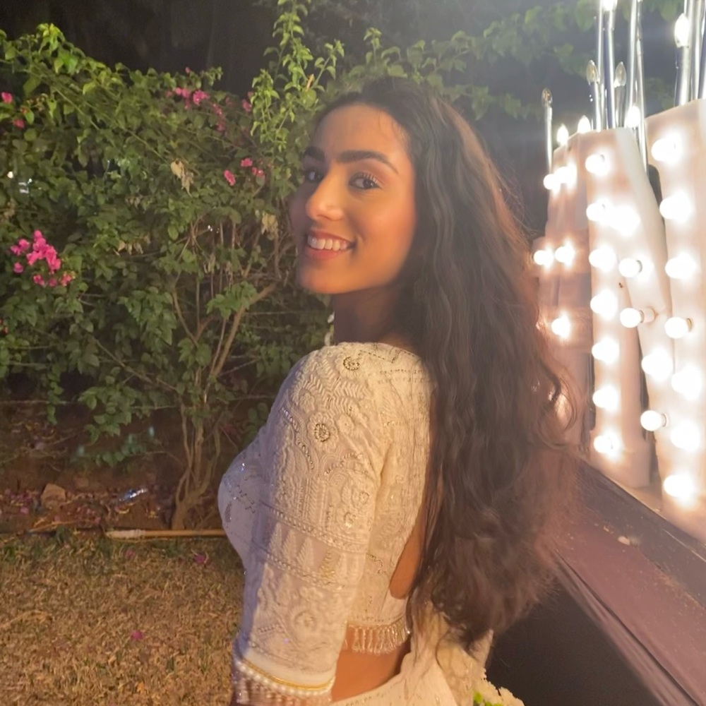 Meet your Posher, Simran